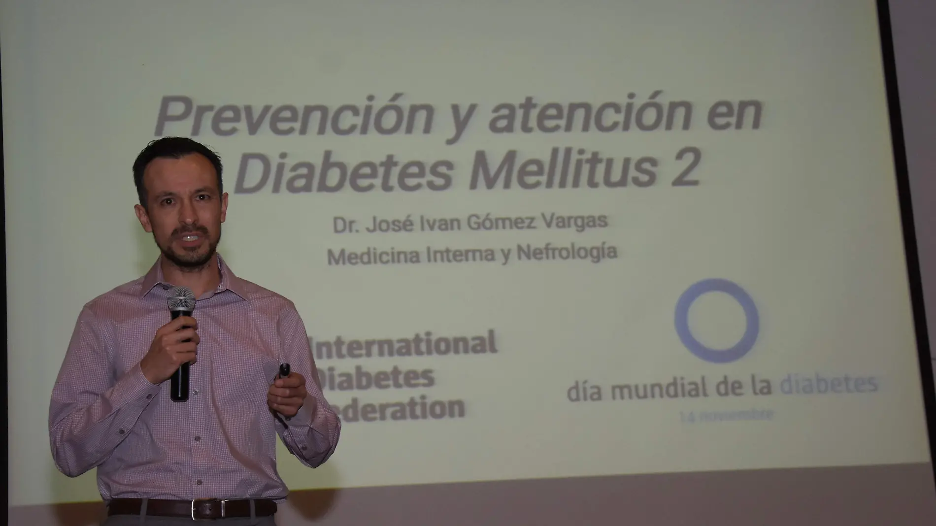 conferencias de colegio de arquirectos